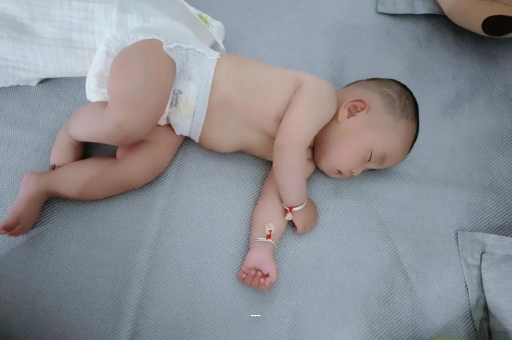 巴中宝宝咳嗽发烧拉肚子